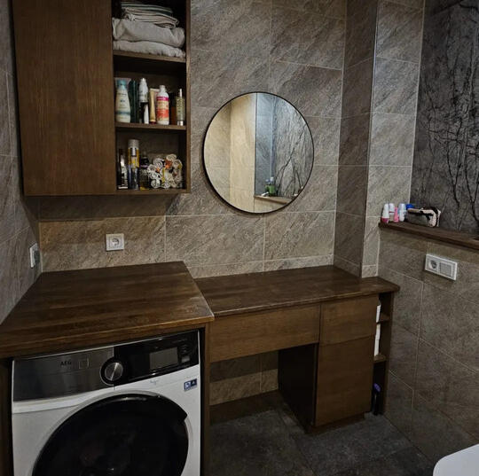 bathroom design made from oak veneer and solid oak table top
